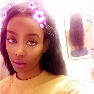 Meet your Posher, Camille